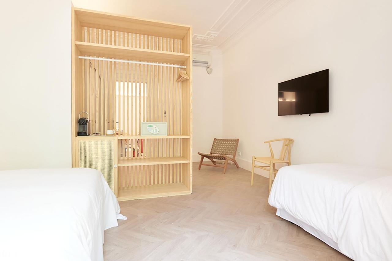 The Mo House — Photos 1